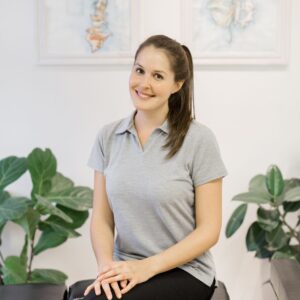 Dr. Shelley Blundell - Chiropractor